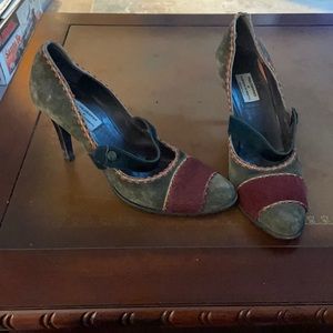 Designer heels Philosophy di Alberta Ferretti green, red winter heels 8
